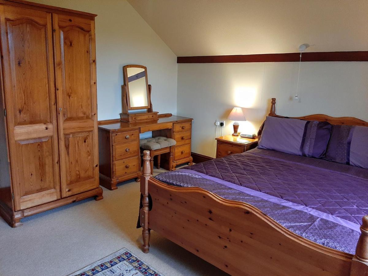 Trenewydd Farm Holiday Cottages Cardigan Extérieur photo